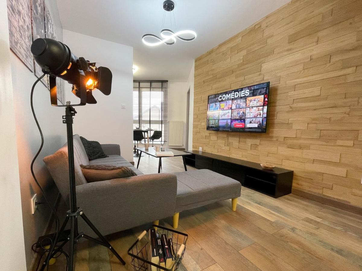 Апартаменты Easy Location - Parking - Free Wifi - Tourism And Business Freyming-Merlebach Экстерьер фото